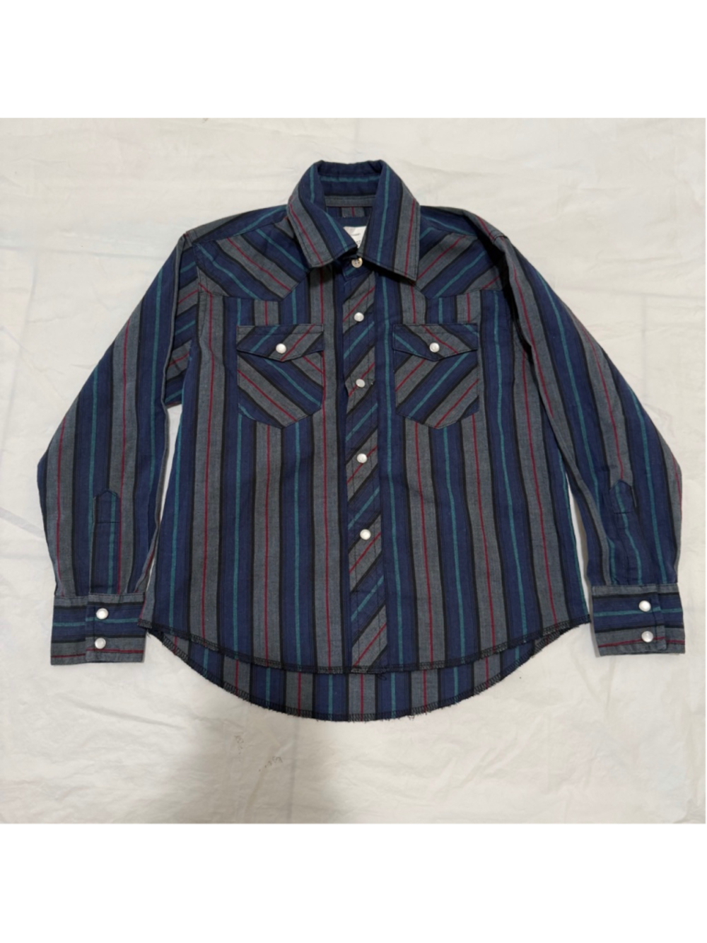 Wrangler Western Shirts Boys Blue and Gray Striped Casual Button Down Shirt S